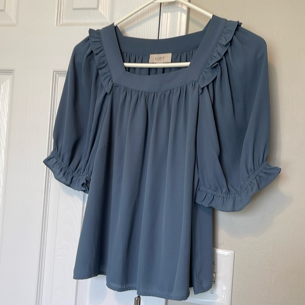 LOFT XS blue women’s business blouse shirt